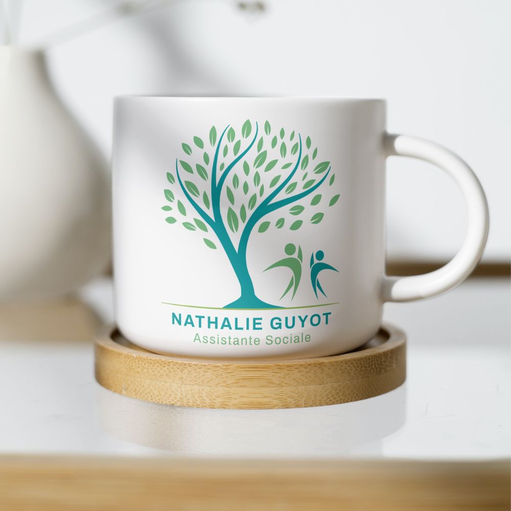 Nathalie-Guyot-Assistante-Sociale_Tasse-Contact